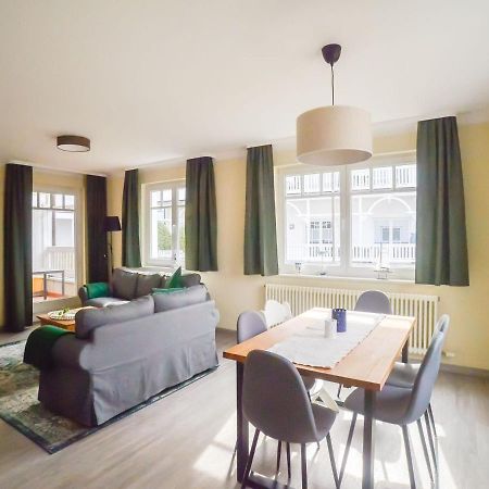 Strandvillen Binz - Ferienwohnung Mit 2 Schlafzimmern Und Balkon Ah-563 Esterno foto